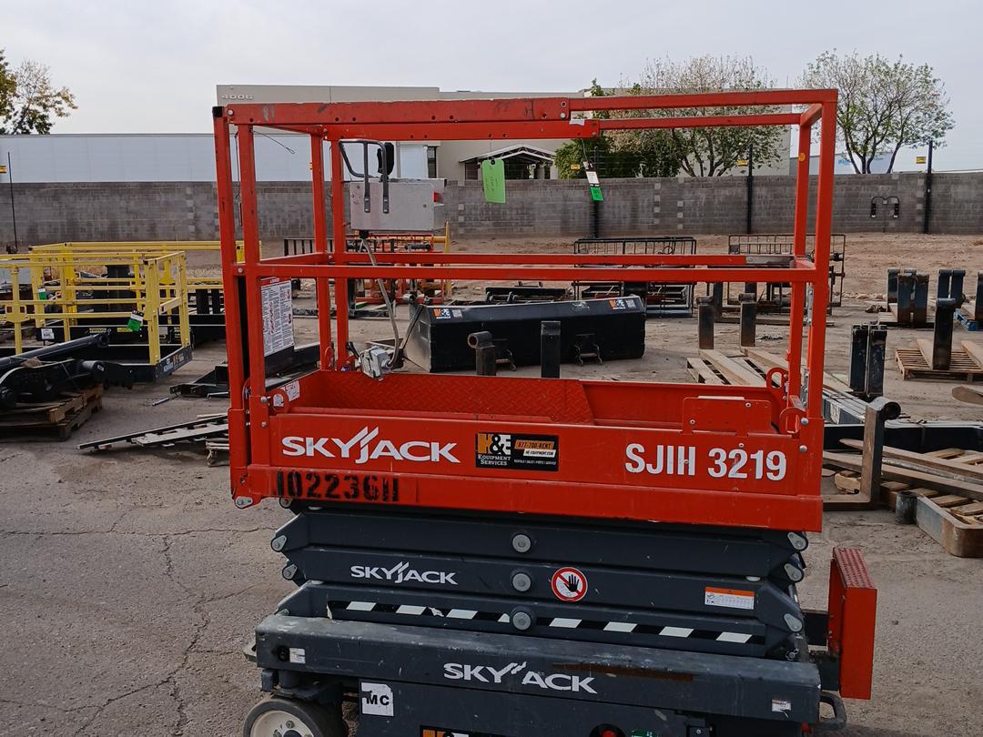 2017 Skyjack SJ3219