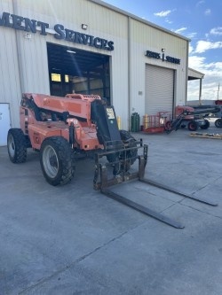 2017 SkyTrak 8042-5