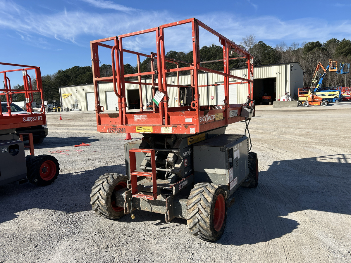 2018 Skyjack SJ-6832RT-5