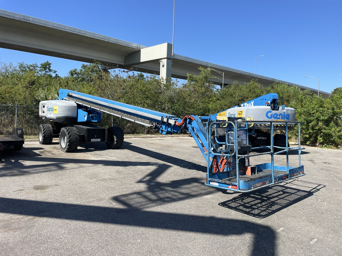 2019 Genie S-85XC-2