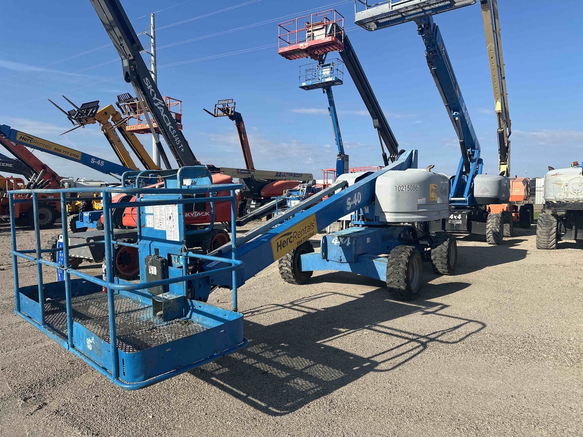 2017 Genie S-40-2
