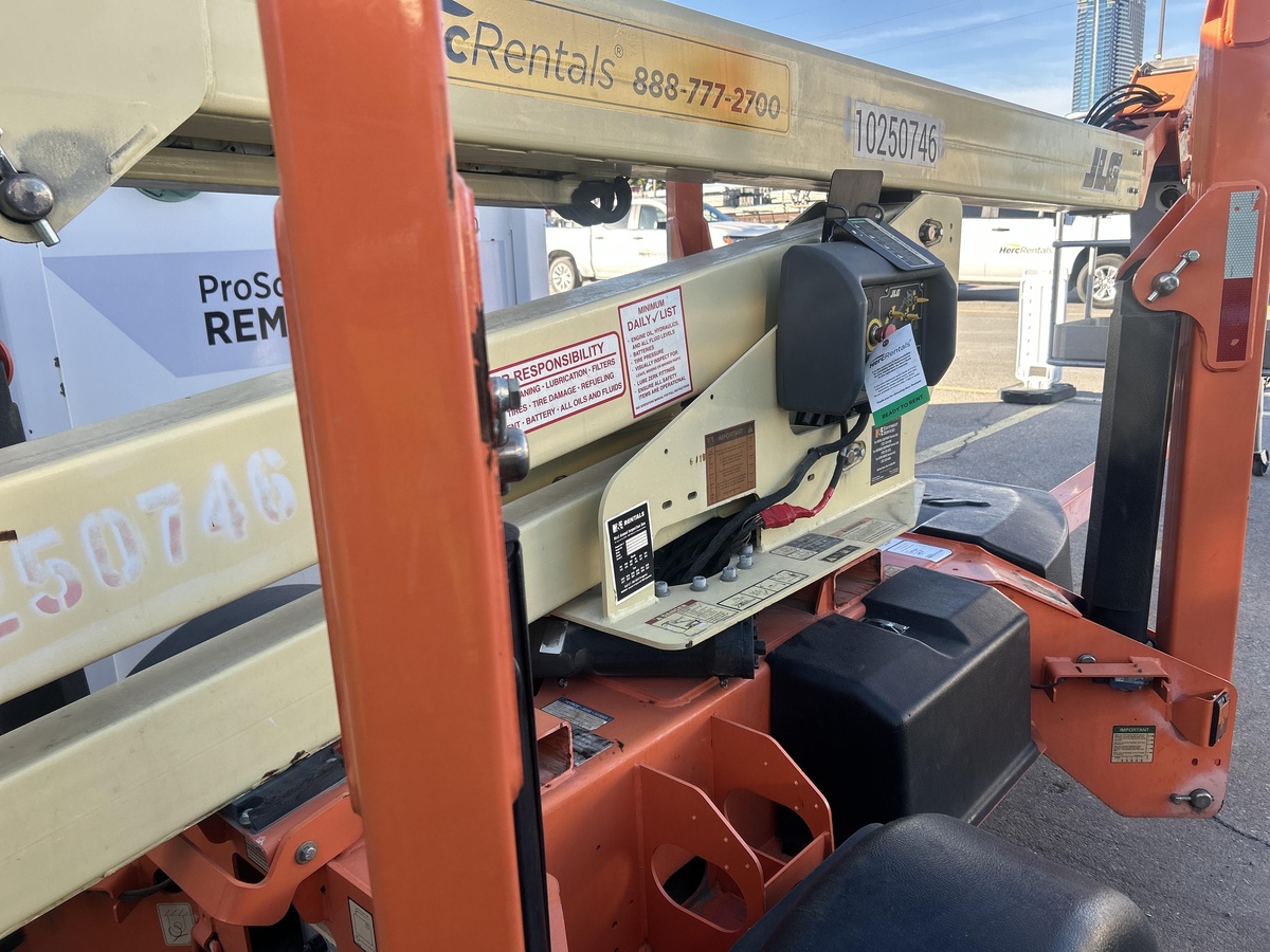 2018 JLG T500J-22