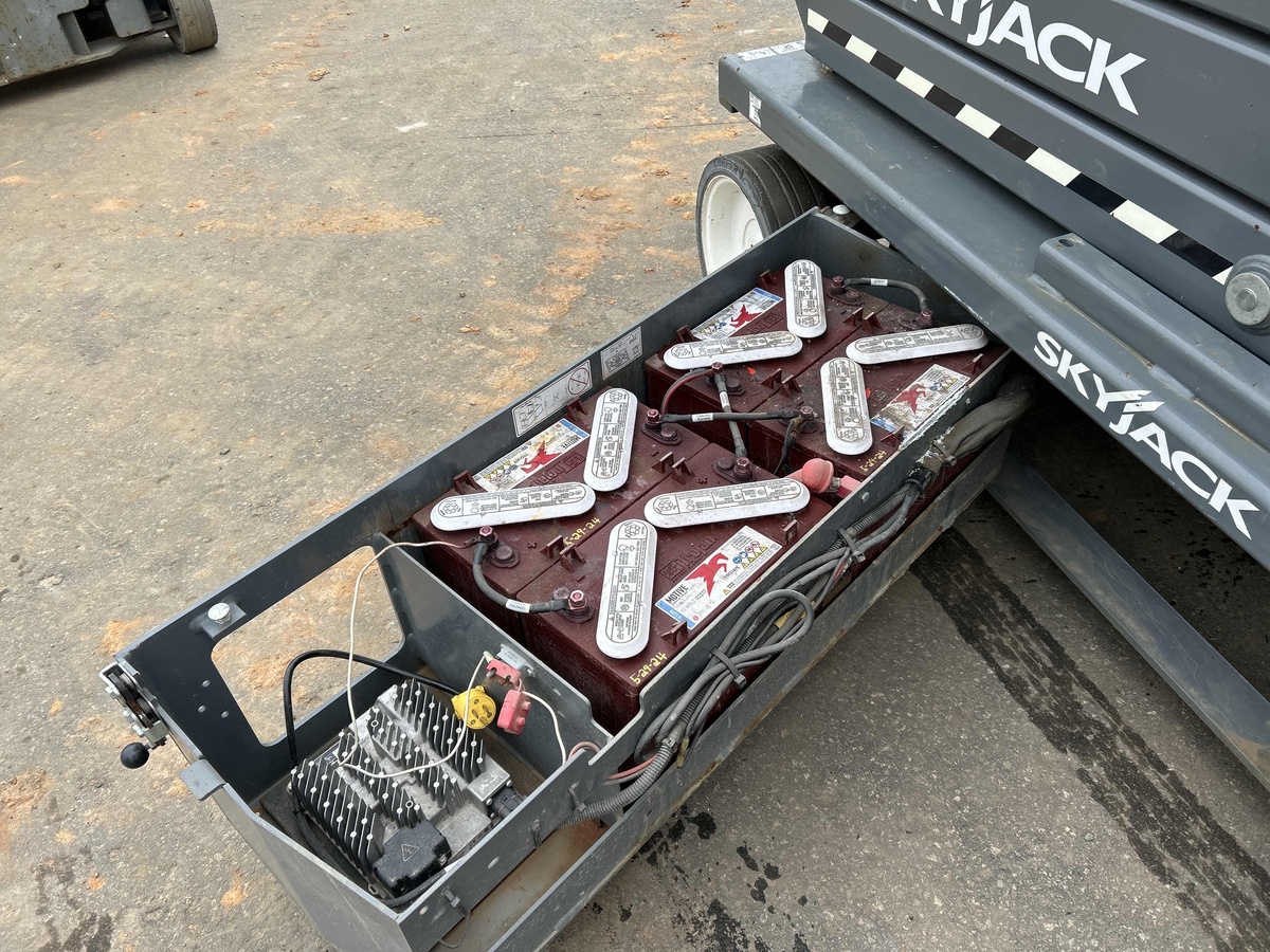 2020 Skyjack SJ4740-6