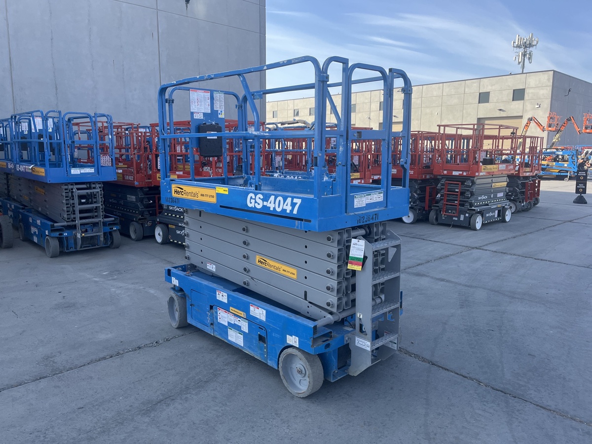 2018 Genie GS-4047-3