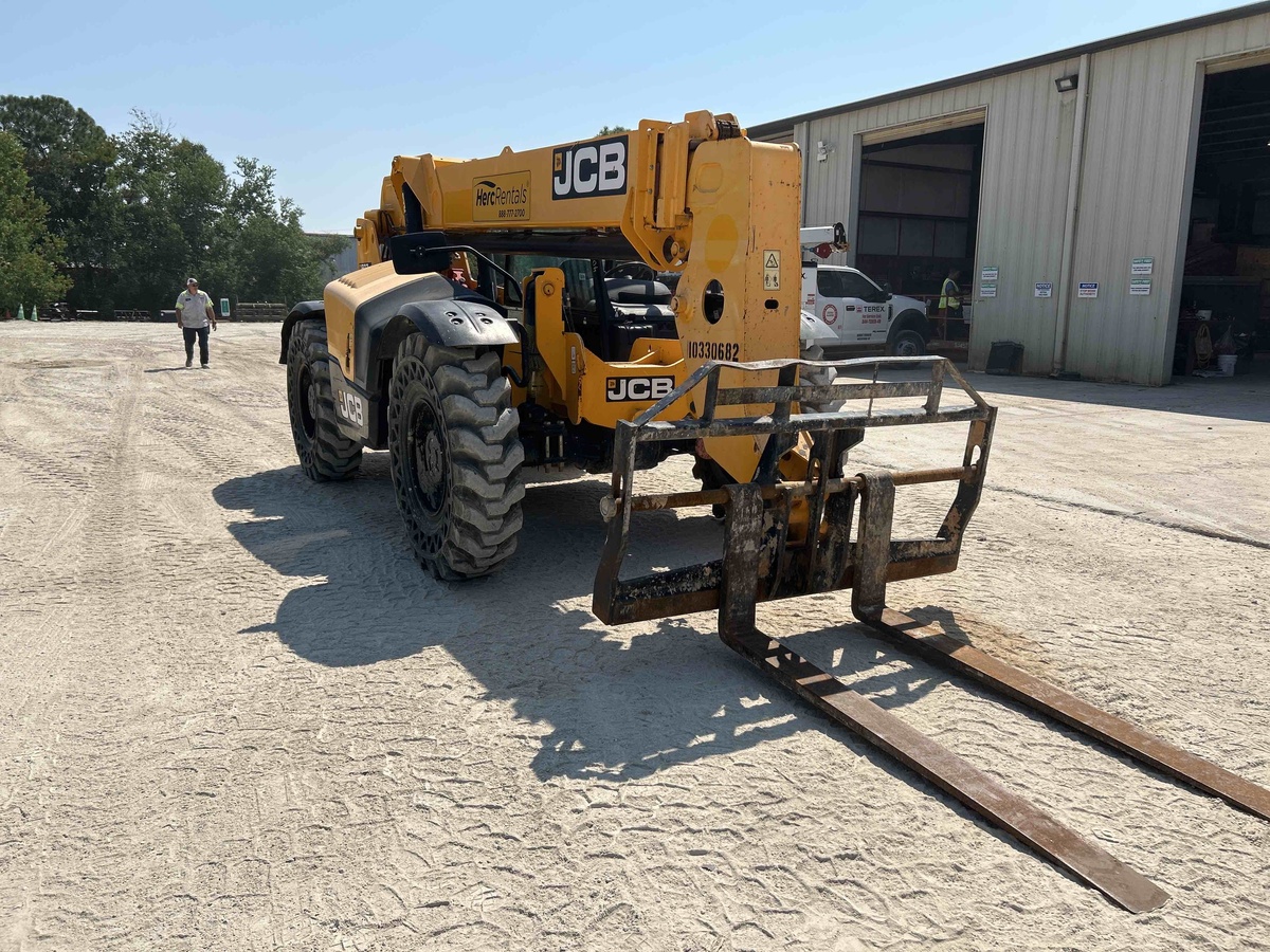 2021 JCB 507-42-2