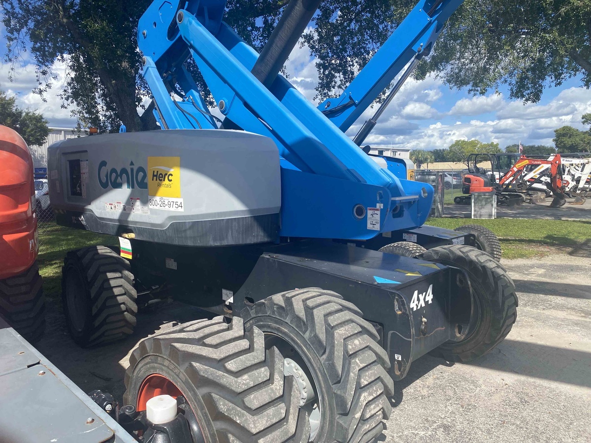 2019 Genie S-85XC-2