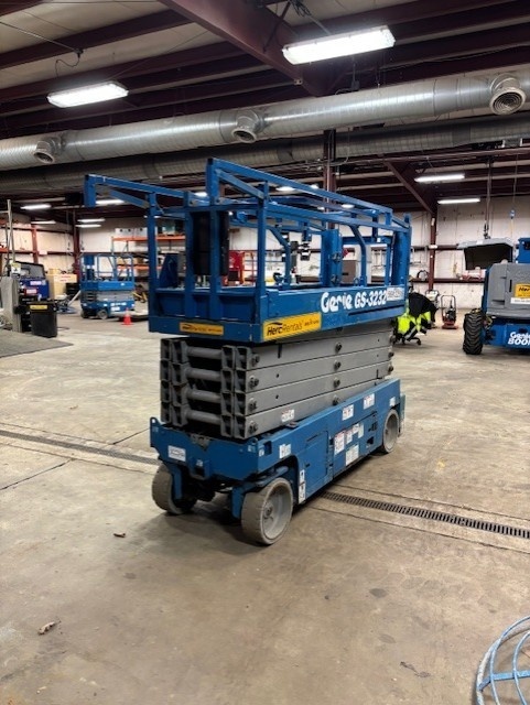 2018 Genie GS-3232-3