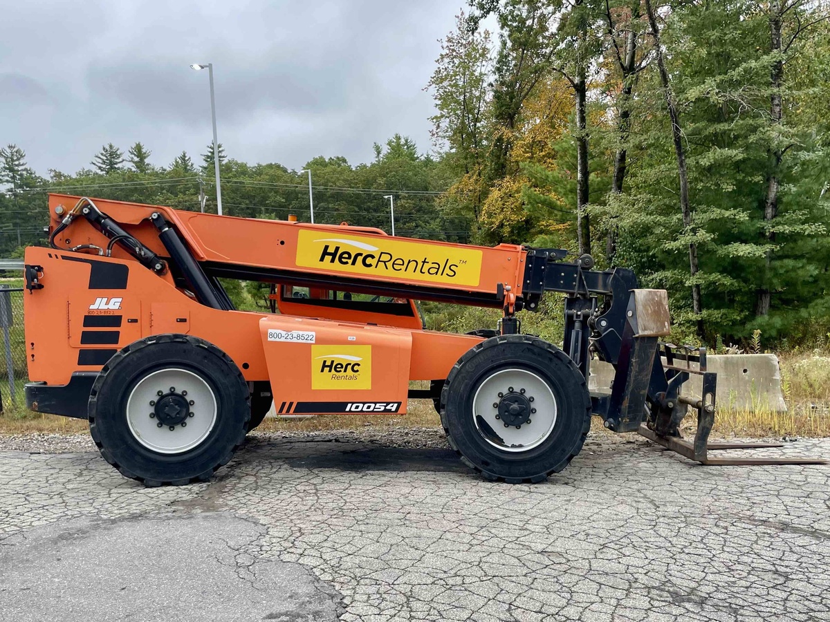 2018 SkyTrak 10054-1