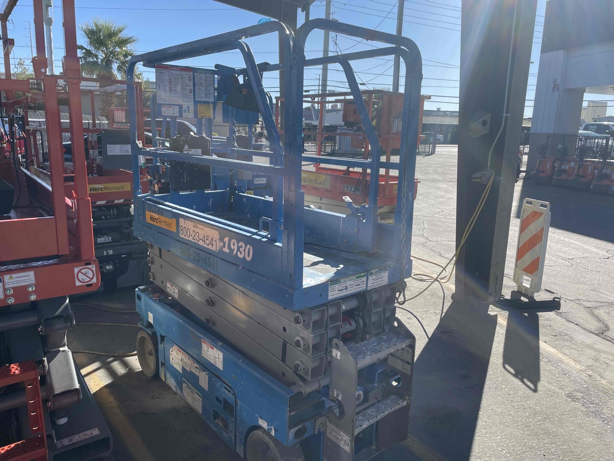 2018 Genie GS-1930-5