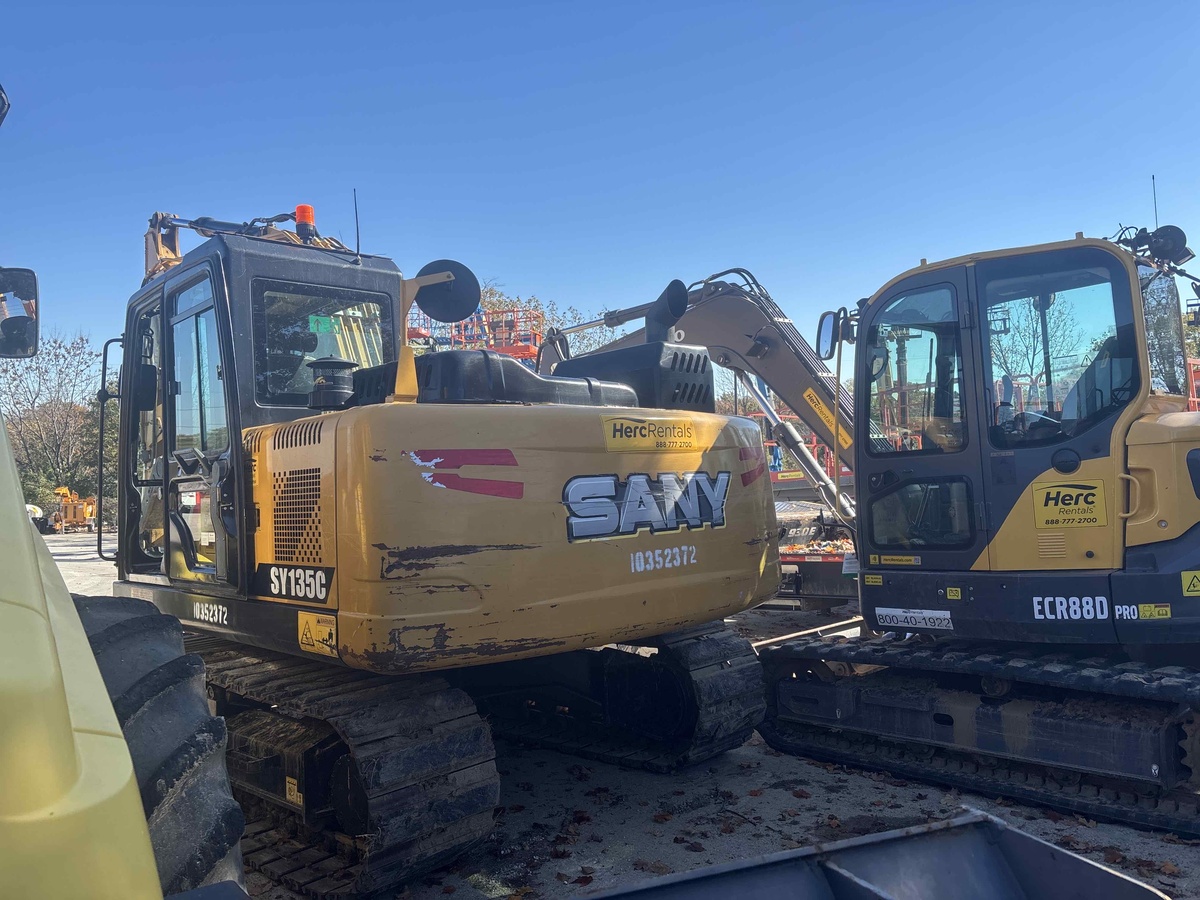 2021 Sany SY135C-4