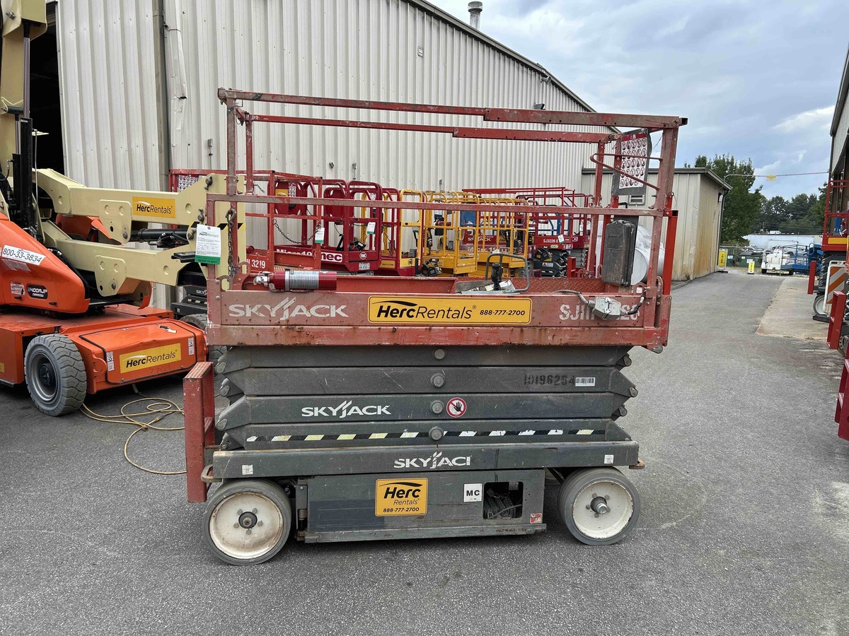 2016 Skyjack SJ3226-1