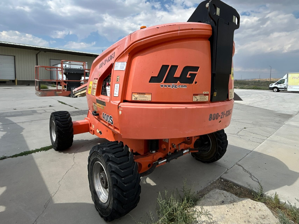 2018 JLG 400S-4