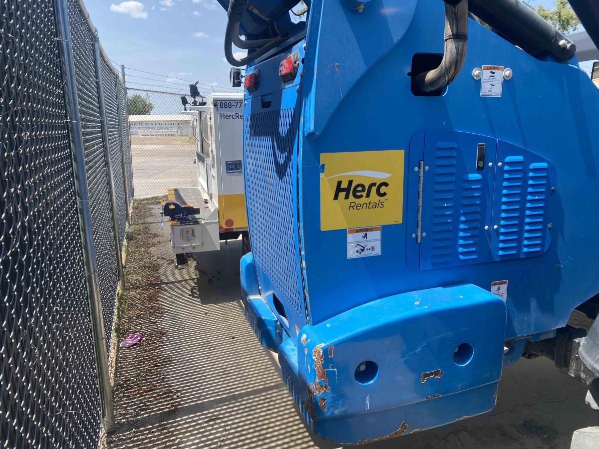 2019 Genie GTH-1056
