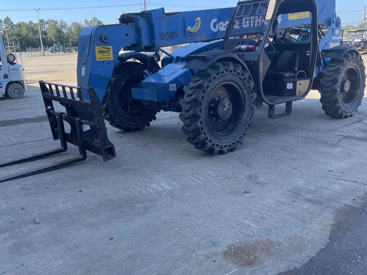 2019 Genie GTH 844-5