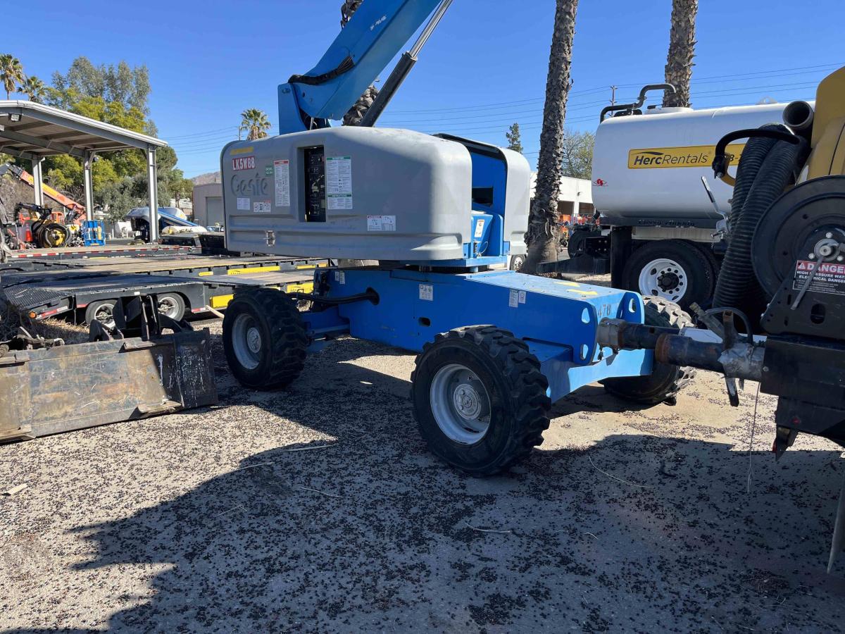 2015 Genie S-45