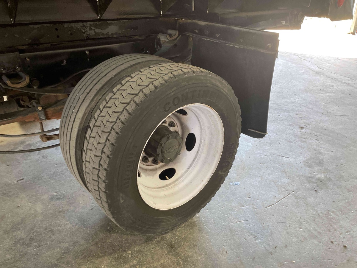 2018 Ford F550-10