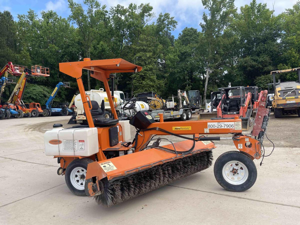2020 LayMor SM300-2