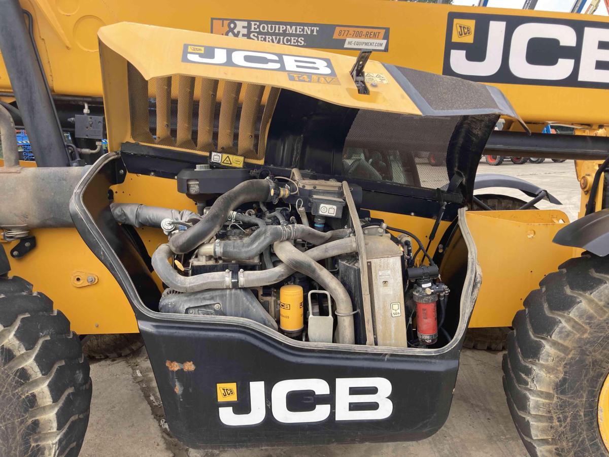 2017 JCB 510-56-5