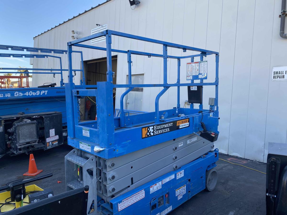 2017 Genie GS-2632