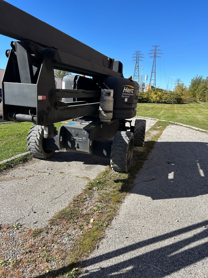 2011 Genie Z-60/34-4