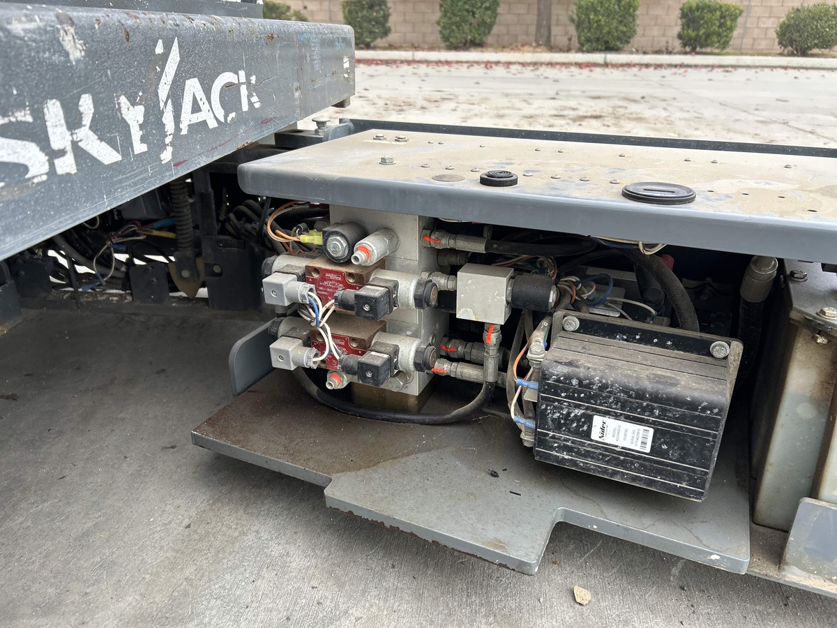 2017 Skyjack SJ3219-9