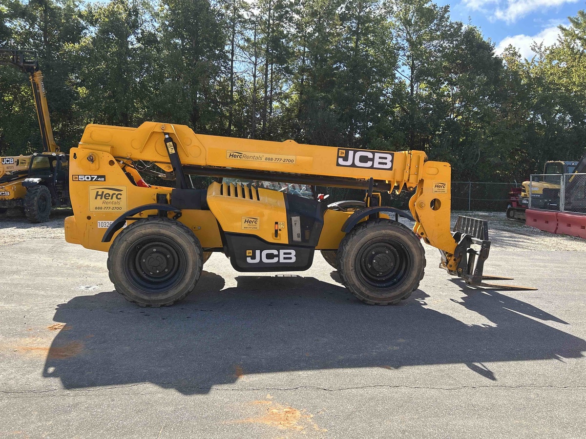 2021 JCB 507-42