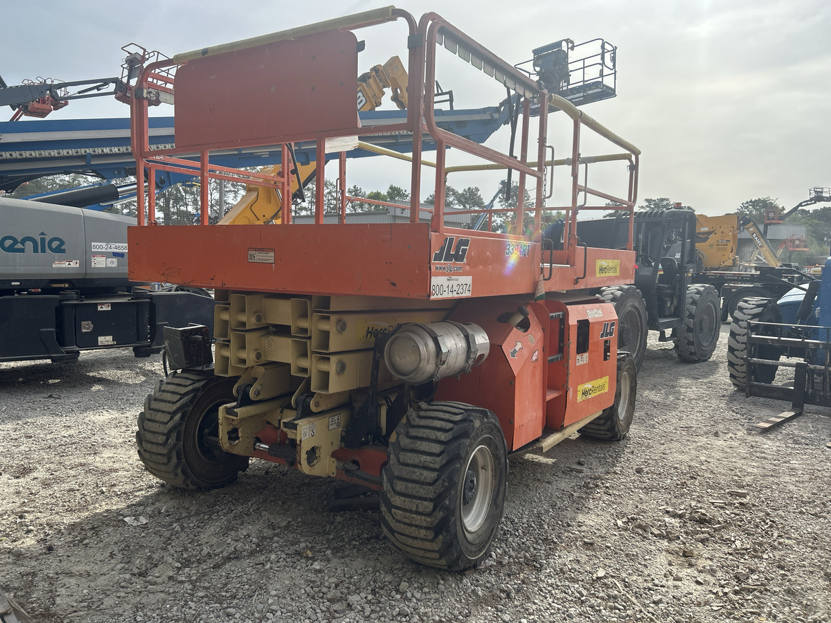 2017 JLG 3394RT-4