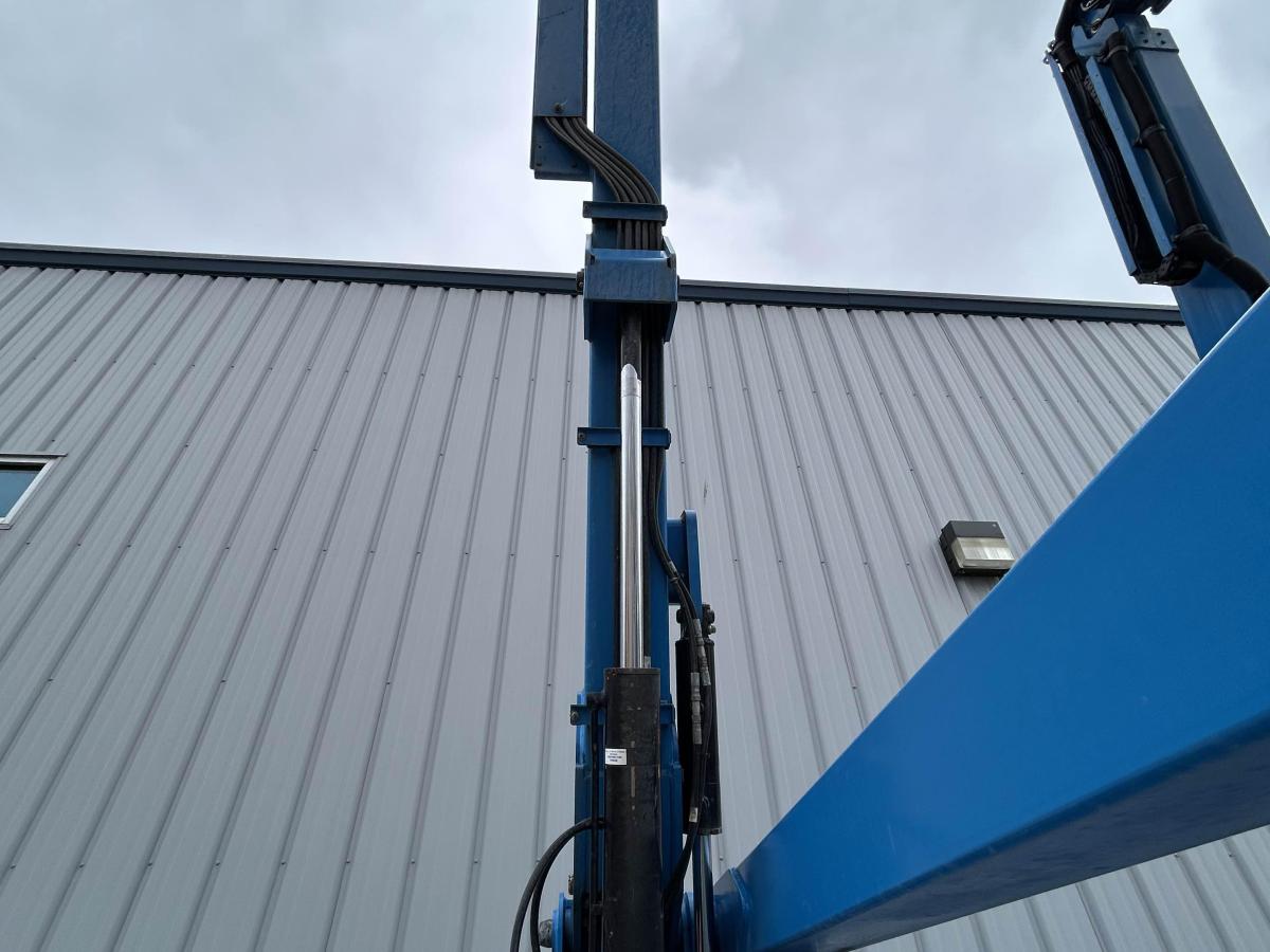 2013 Genie Z-40/23 N