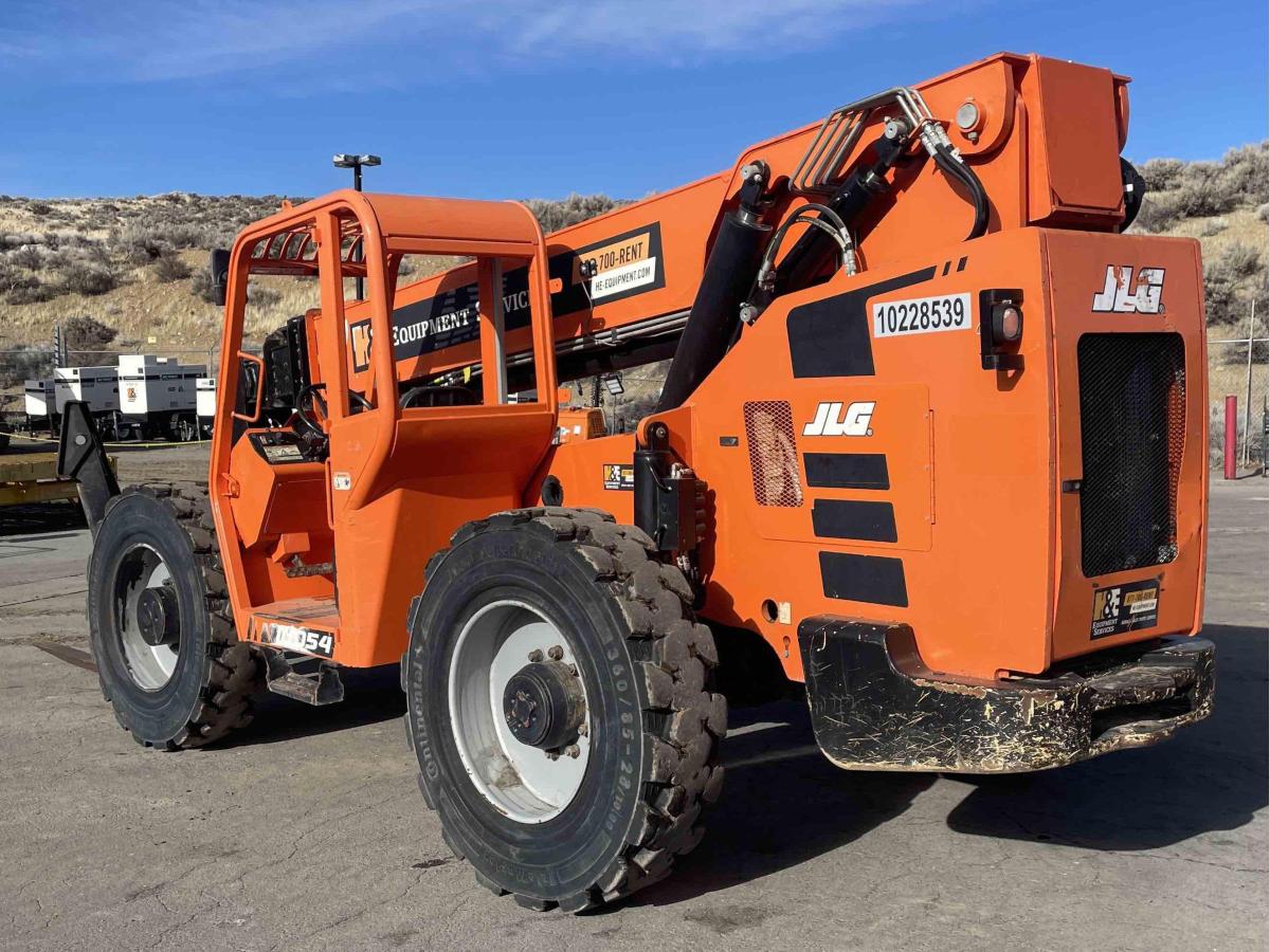2018 SkyTrak 10054