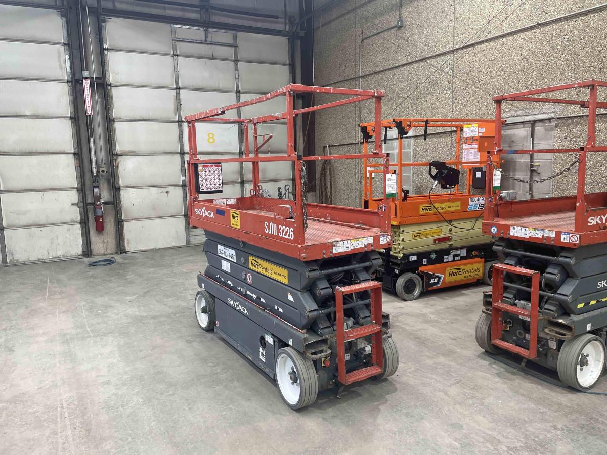 2017 Skyjack SJ3226