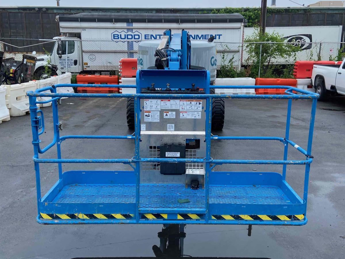2016 Genie Z-62/40-8