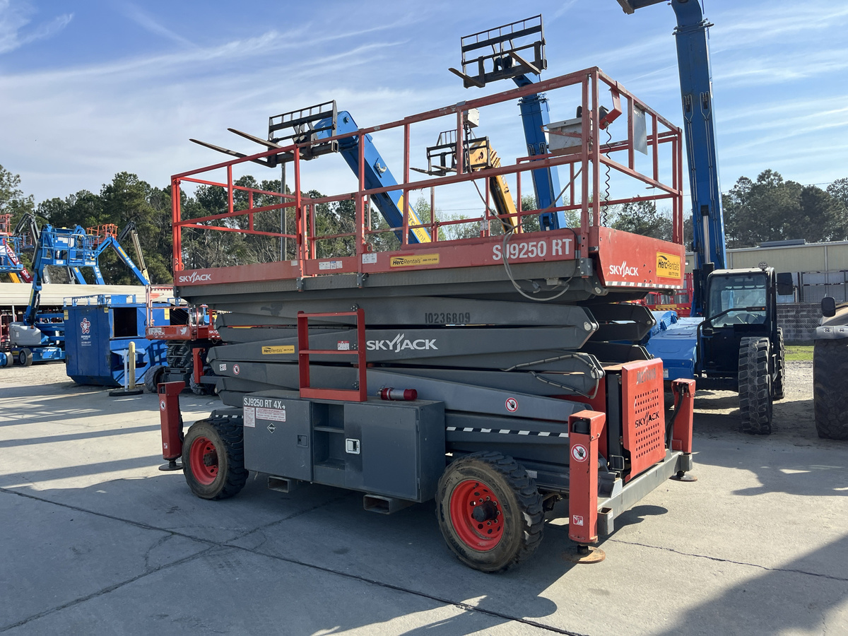 2017 Skyjack SJ9250 RT-7