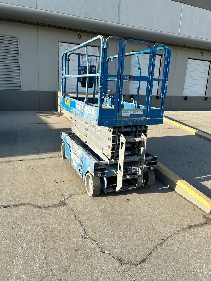 2018 Genie GS-3246-2