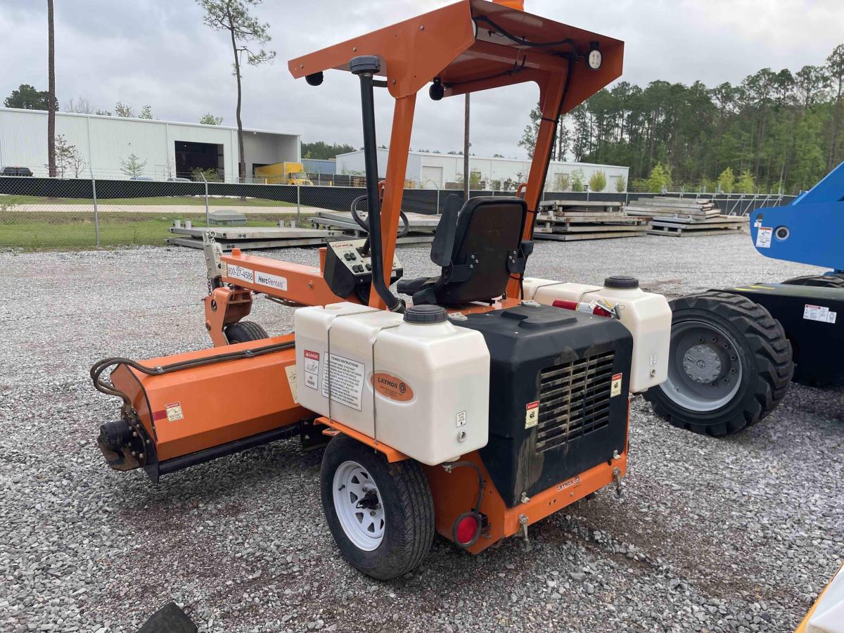 2020 LayMor SM300