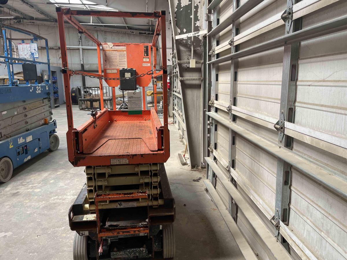 2018 JLG 1932R-2