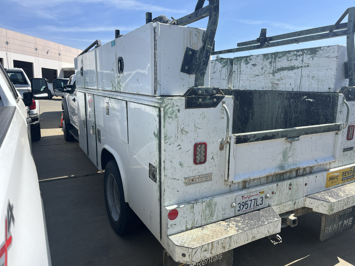 2021 Ford F550-6