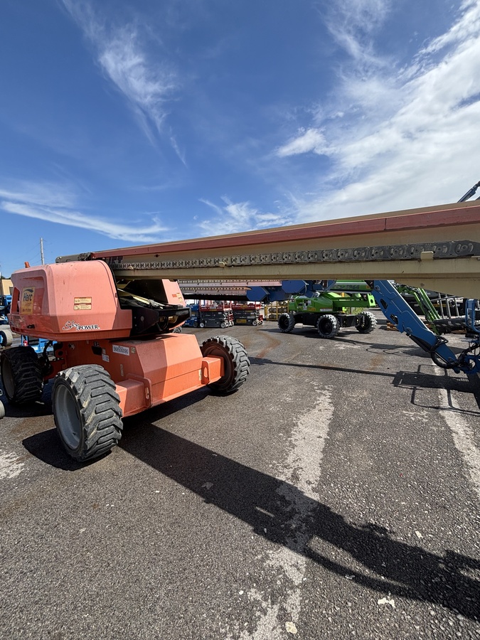 2018 JLG 660SJ-2