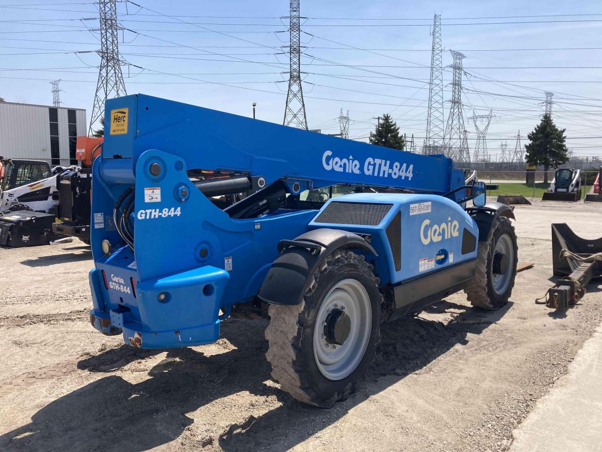 2020 Genie GTH 844