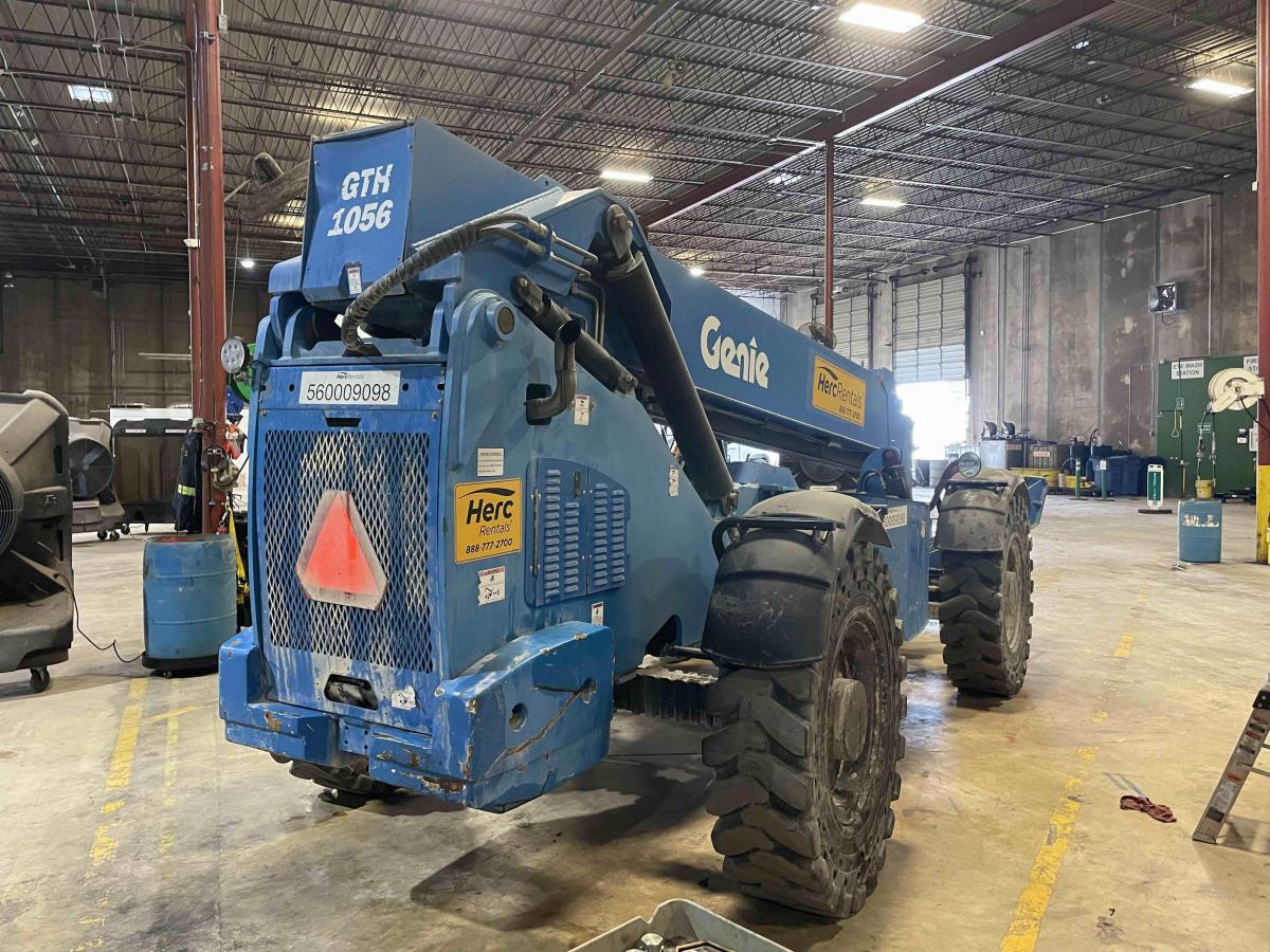 2018 Genie GTH-1056