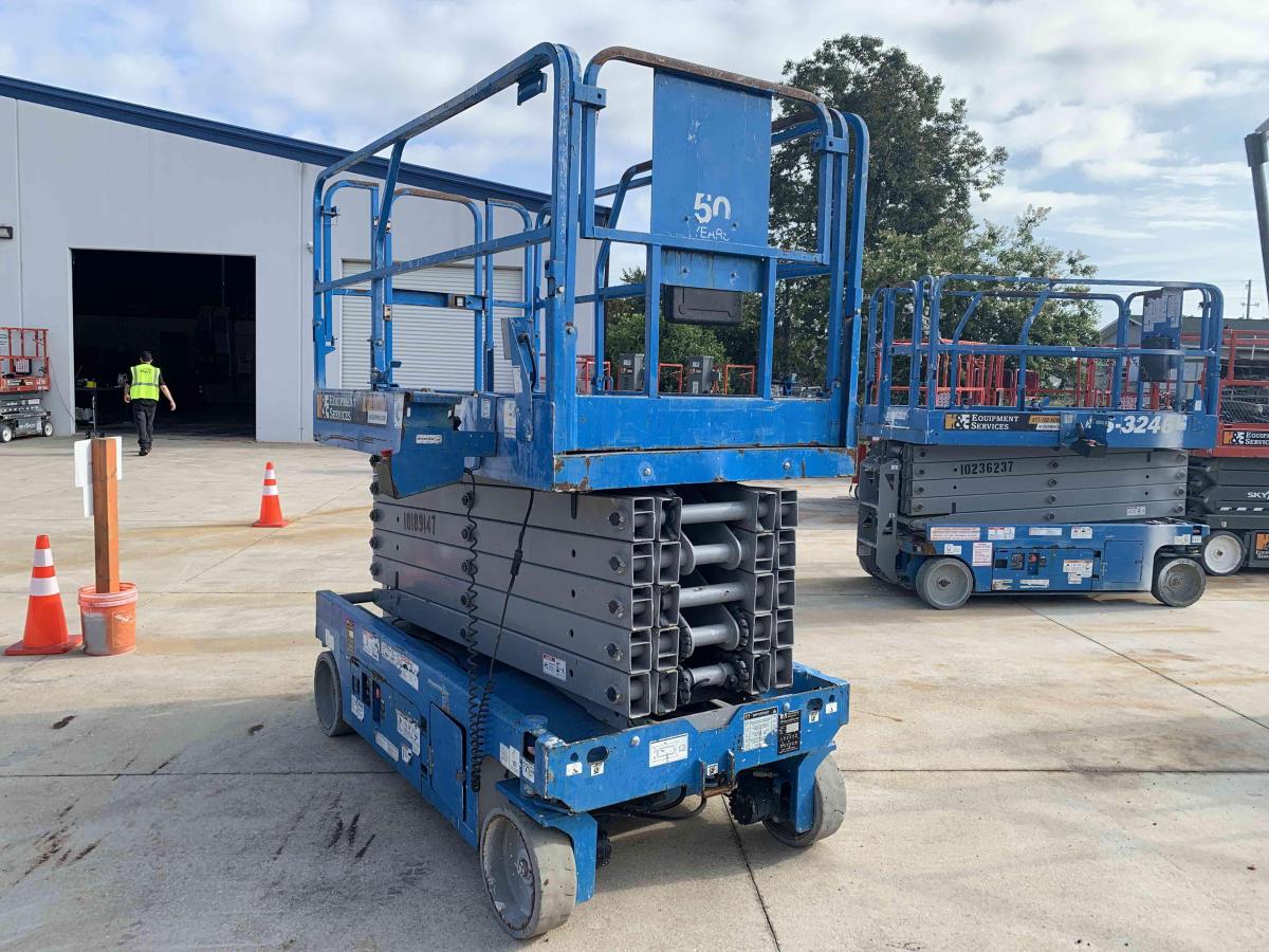 2016 Genie GS-4047-2
