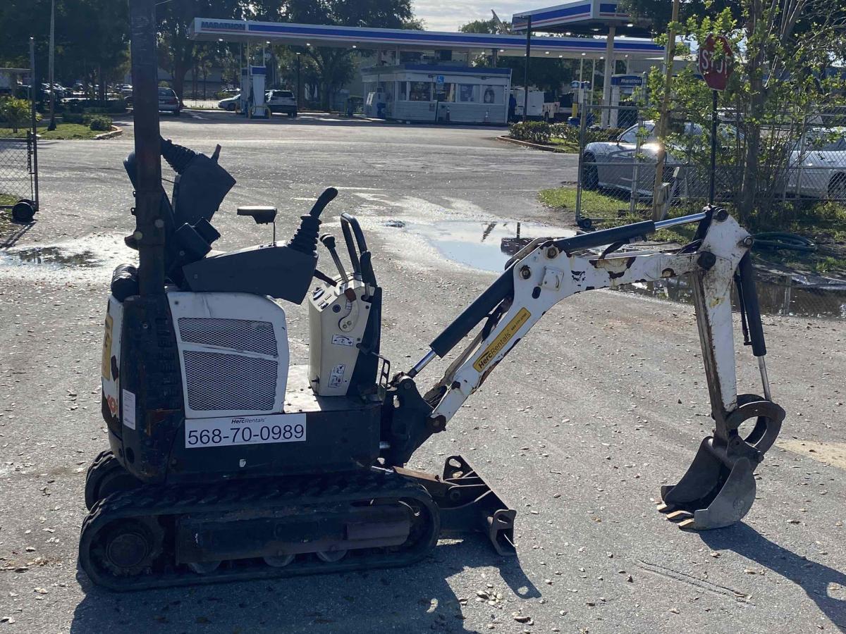 2019 Bobcat E10