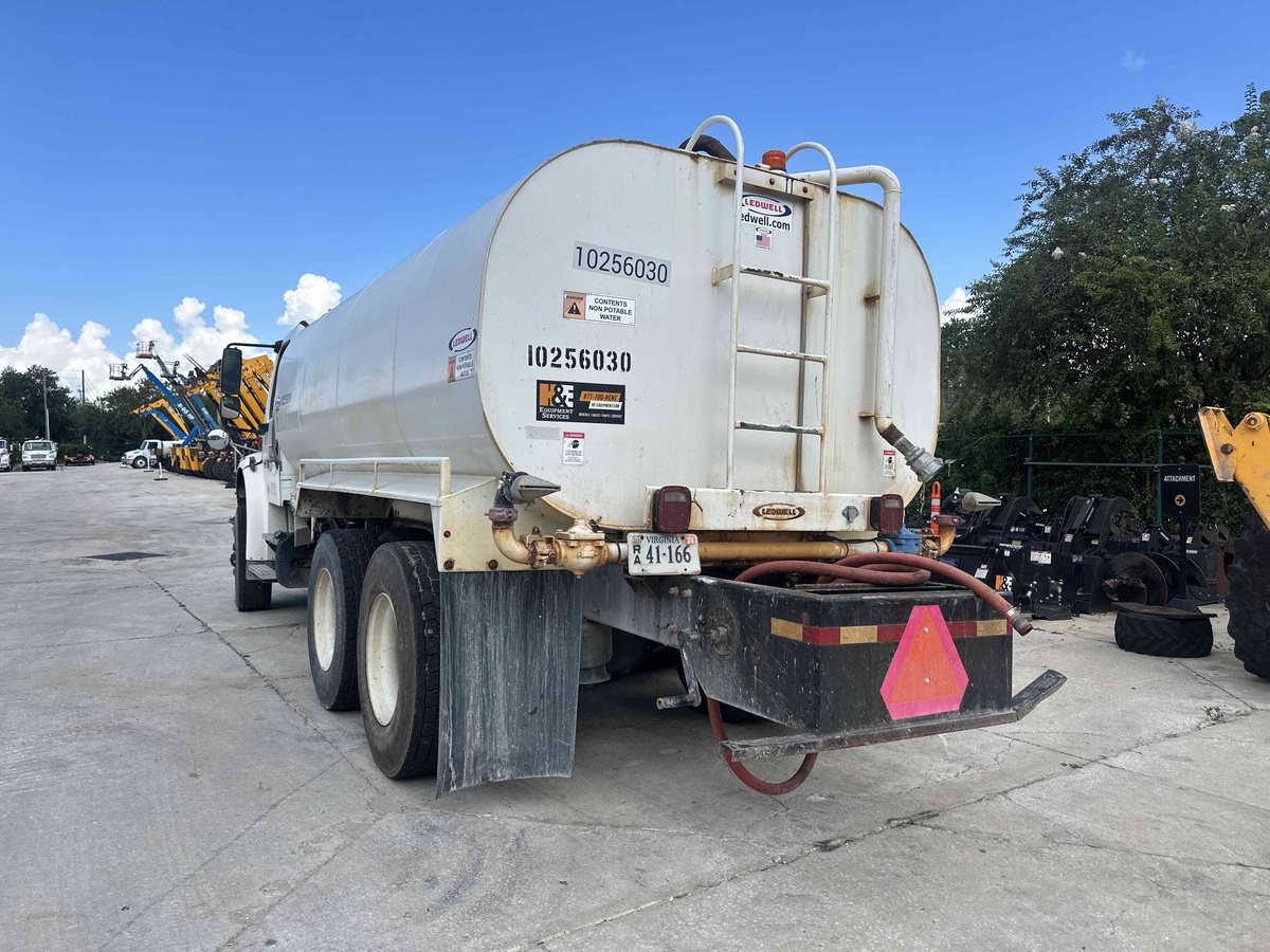 2019 Freightliner M2106-3