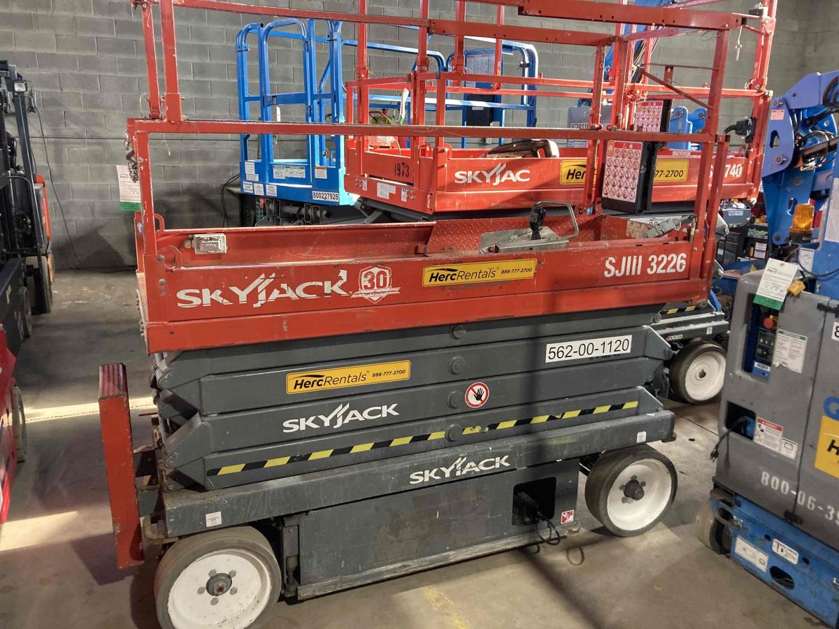 2015 Skyjack SJ3226
