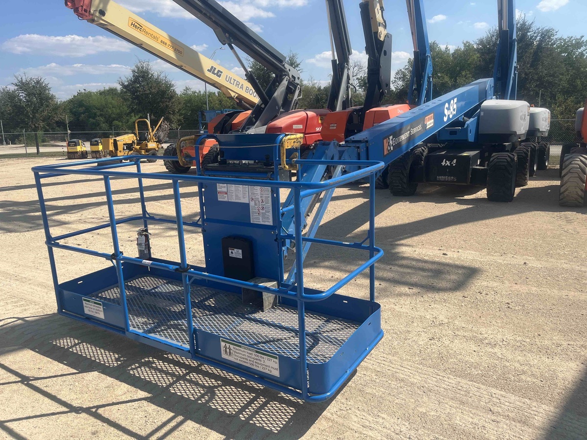 2017 Genie S-85-3