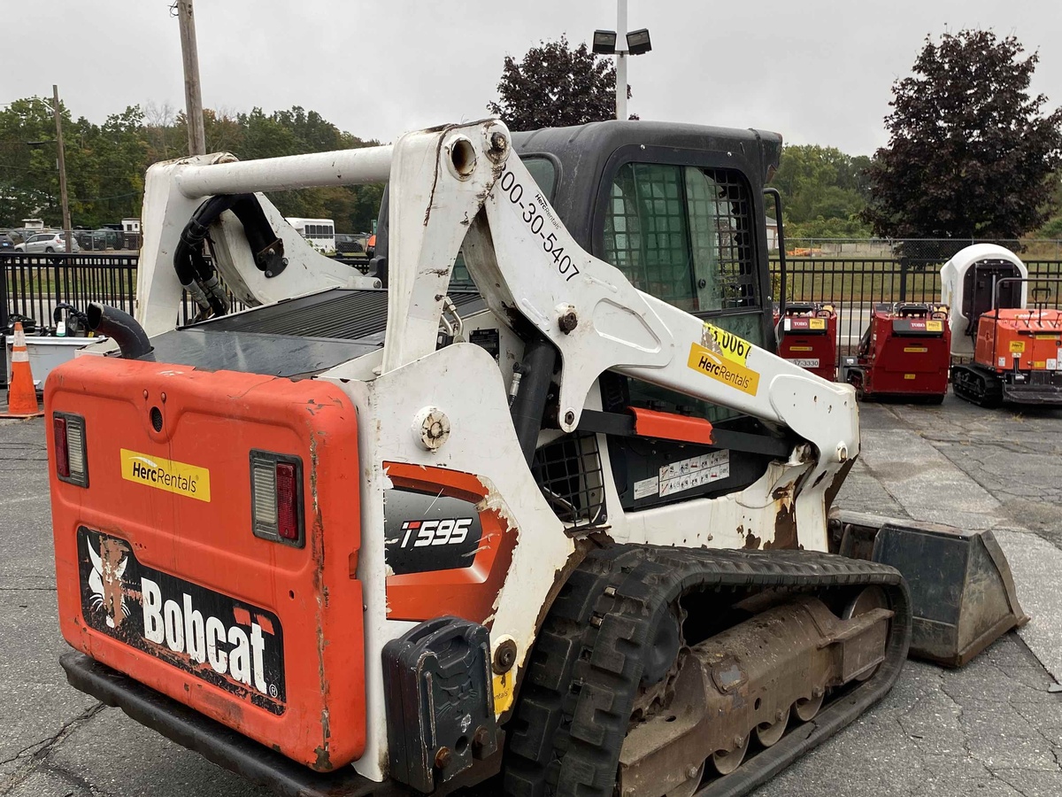 2021 Bobcat T595-2