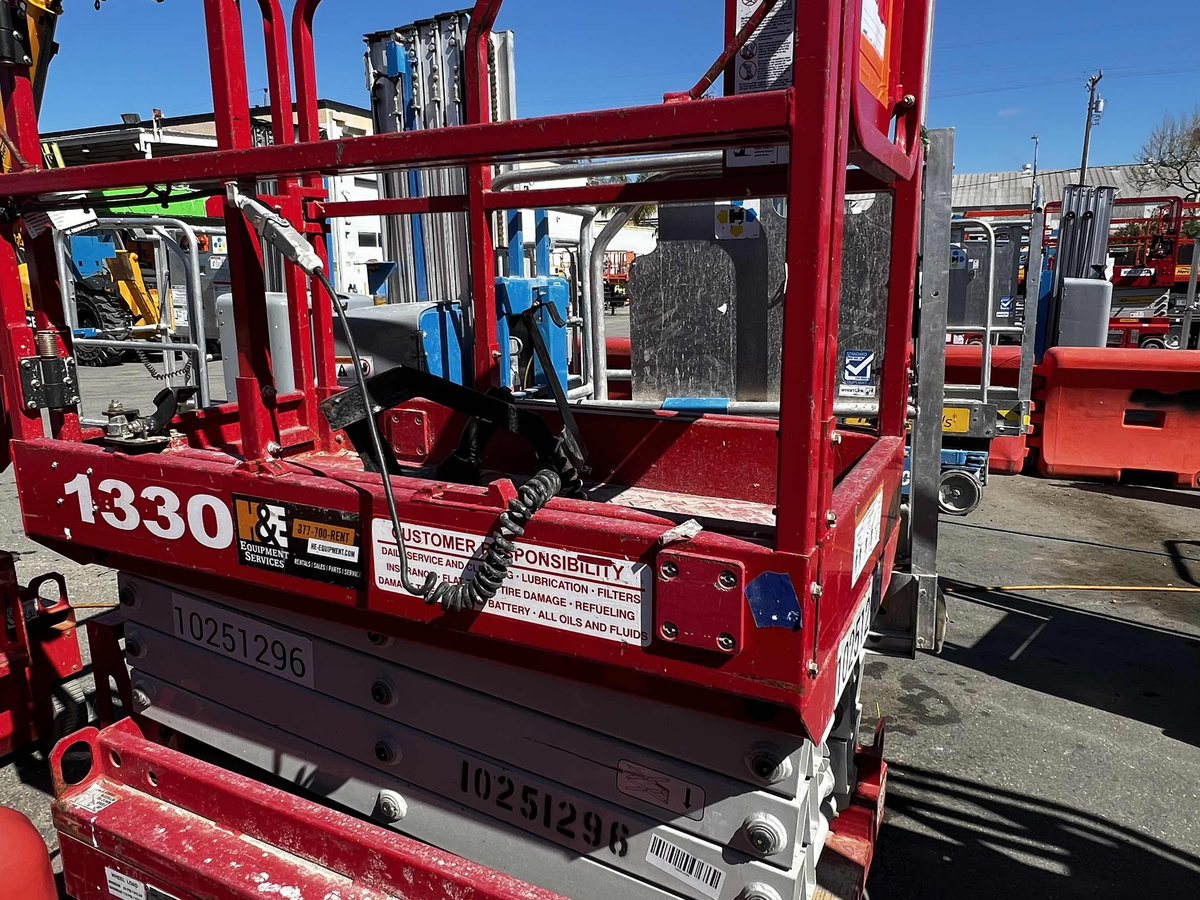 2018 MEC 1330SE-14
