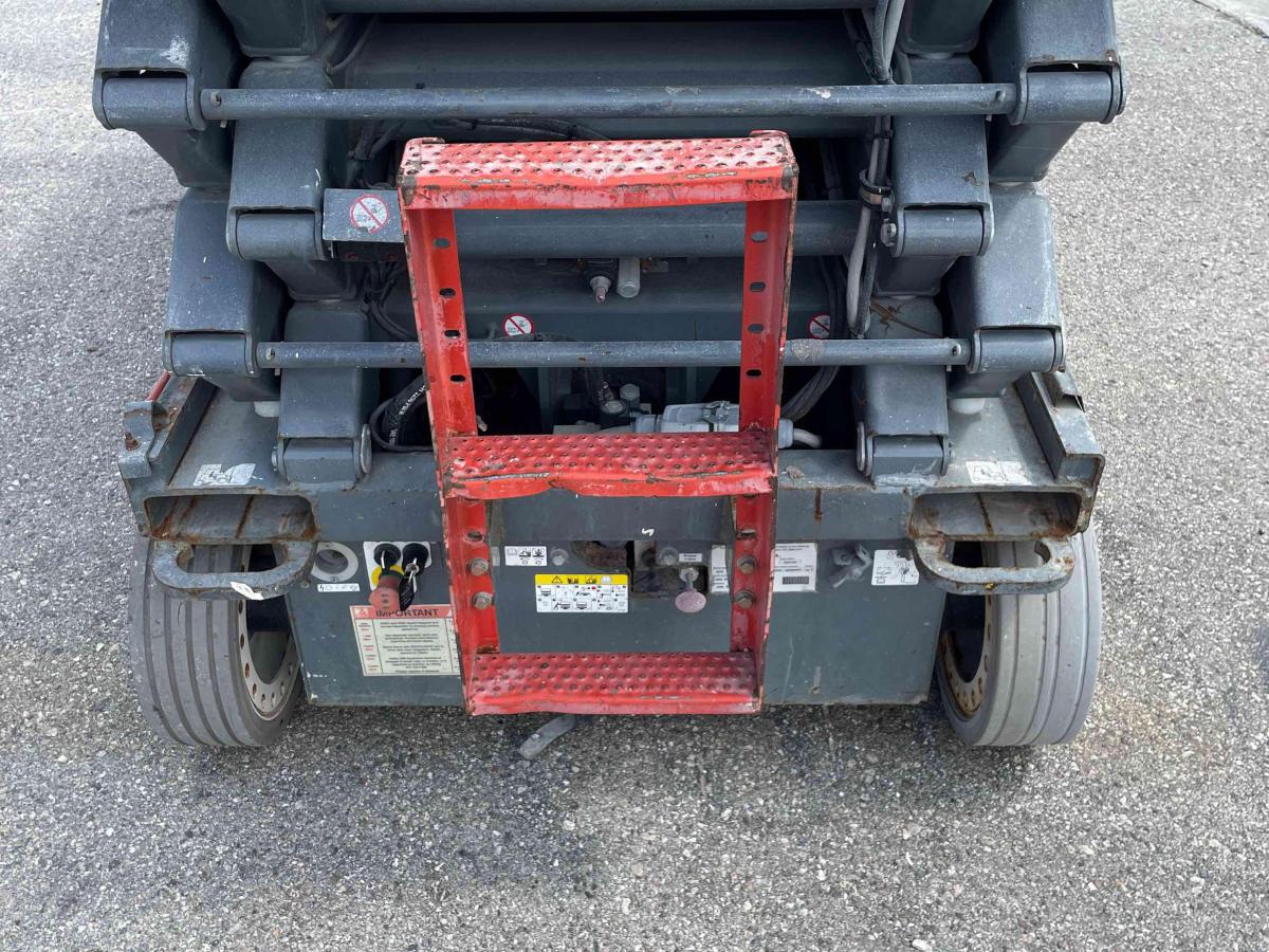 2015 Skyjack SJ4632