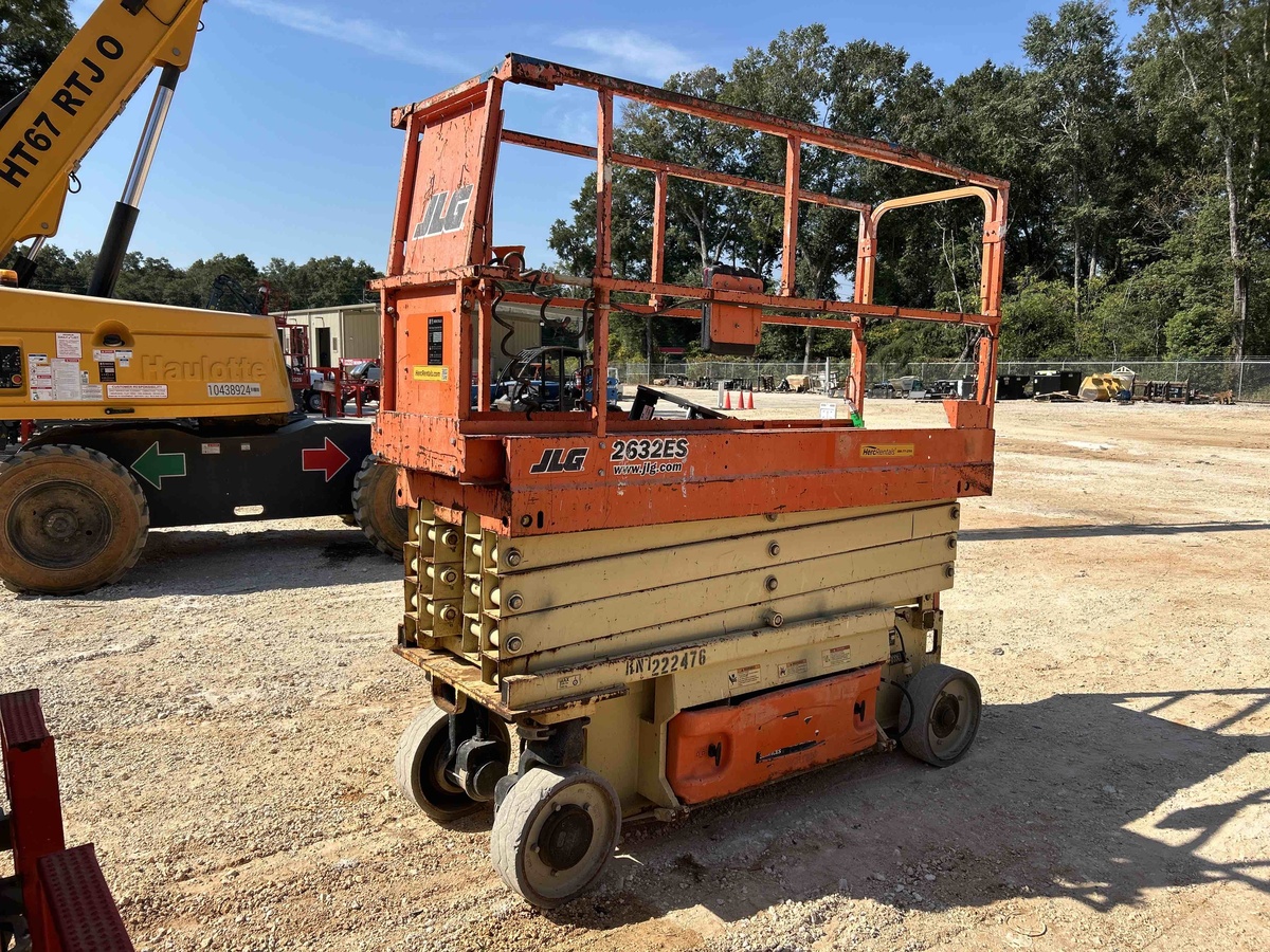 2016 JLG 2630ES-4