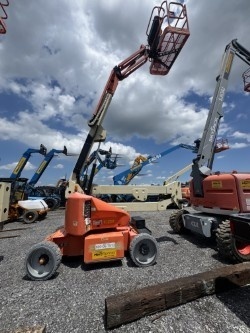 2015 JLG E450AJ-7