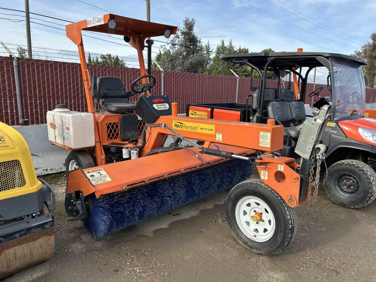 2018 LayMor SM300